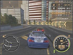 Po drodze będziesz mijał liczne bramki kontrolne (#1) - Początek kariery | Podstawy | Need for Speed Most Wanted (2005) - Need for Speed: Most Wanted (2005) - poradnik do gry