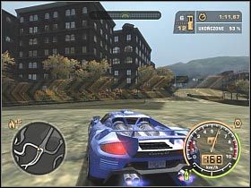 Nie zapomnij o skorzystaniu z kilku skrótów zlokalizowanych na terenie dzielnicy przemysłowej - Imprezy wyścigowe | Czarna lista 1 - Razor - FINAŁ | Need for Speed Most Wanted - Need for Speed: Most Wanted (2005) - poradnik do gry