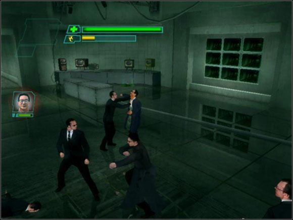 Trafiamy do kolejnego pomieszczenia pełnego Smithów - Tuned Out - The Matrix: Path of Neo - poradnik do gry