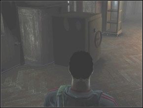 Jeśli poprzedniego strażnika nie zabiłeś, to teraz przynieś tu jego ciało i strzel mu w głowę - zaoszczędzisz sobie kłopotu na koniec poziomu - [05] Investigative Journalism cz.1 | Cold War Szpieg Zimnej Wojny - Cold War: Szpieg Zimnej Wojny - poradnik do gry