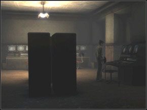 Zapisz grę i wybierz odpowiedni moment by trafić go pociskiem paraliżującym - [05] Investigative Journalism cz.4 | Cold War Szpieg Zimnej Wojny - Cold War: Szpieg Zimnej Wojny - poradnik do gry