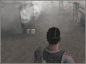 Biegnij do [4] , znajdziesz tam zestaw urządzeń i torbę, a w niej: szmatę , 2 flaszki z eterem i 3 środki usypiające - [06] Guerilla in the Mist cz.1 | Cold War Szpieg Zimnej Wojny - Cold War: Szpieg Zimnej Wojny - poradnik do gry