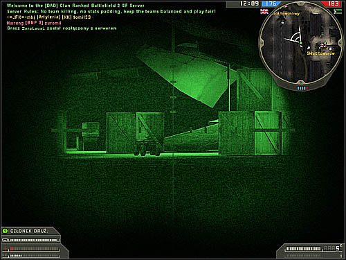 Noktowizor ma baterie, które się wyczerpują w miarę korzystania z urządzenia - Nightvision | Wyposażenie | Battlefield 2 Jednostki Specjalne - Battlefield 2: Jednostki Specjalne - poradnik do gry