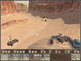 Następnie umieść strzelca wyborowego (lub któregokolwiek z pozostałych żołnierzy) za MG-42, którego obsadę przed chwilą zastrzeliłeś i równocześnie podjedź jeepem (jeden z żołnierzy za karabinem maszynowym) w pobliże tego stanowiska (z lewej strony) - Misja 2 Snakebite (3) | Operacja Heat | Hidden and Dangerous 2 Drużyna Szabla - Hidden and Dangerous 2: Drużyna Szabla - poradnik do gry