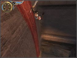 Po wydostaniu się przez okno na zewnątrz budynku ujrzysz Strażników, wlekących Kaileenę przez podwórze do jednych z wrót - Poradnik do gry - [01] The Ramparts (wały obronne) | Prince of Persia Dwa Trony - Prince of Persia: Dwa Trony - poradnik do gry