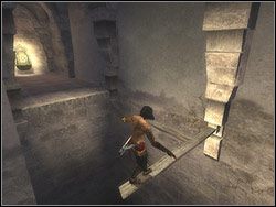 Skręć w prawo za załom i przeskocz brakującą część podłogi - [10] The Sewers (kanały) | Prince of Persia Dwa Trony - Prince of Persia: Dwa Trony - poradnik do gry