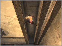 Tuż po wejściu do wnętrza budynku przejdź w lewo na kładkę rozpościerającą się nad przepaścią - [18] The Dark Alley (mroczna aleja) | Prince of Persia Dwa Trony - Prince of Persia: Dwa Trony - poradnik do gry