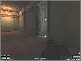 Ostrożnie wychyl się i zacznij strzelać do nowych terrorystów, którzy pojawili się w okolicy (#1) - [Misja 01] [Segment 3/3] South Africa | Rainbow Six Lockdown - Tom Clancys Rainbow Six: Lockdown - poradnik do gry