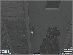 Ostrożnie się wychyl i zlikwiduj patrolującego ten teren pojedynczego wartownika (#1) - [Misja 04] [Segment 1/2] Amsterdam | Rainbow Six Lockdown - Tom Clancys Rainbow Six: Lockdown - poradnik do gry