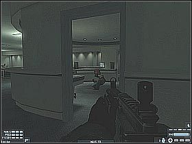 12 - [Misja 09] [Segment 1/2] Hospital | Rainbow Six Lockdown - Tom Clancys Rainbow Six: Lockdown - poradnik do gry