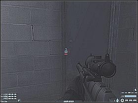 Teraz będziesz musiał rozprawić się z gostkami stojącymi przy ciężarówce (#1) oraz paroma zlokalizowanymi nieco dalej - [Misja 10] [Segment 1z2] Docks | Rainbow Six Lockdown - Tom Clancys Rainbow Six: Lockdown - poradnik do gry