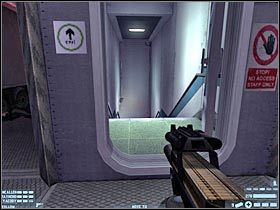 Ostrożnie wejdź do pomieszczenia, a następnie zlikwiduj pilnujących go terrorystów - [Misja 11] [Segment 2/2] Channel Ferry | Rainbow Six Lockdown - Tom Clancys Rainbow Six: Lockdown - poradnik do gry