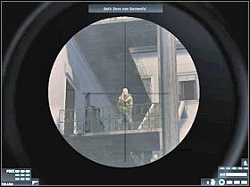 Skorzystaj teraz z niewielkich schodów, dzięki którym będziesz się mógł przedostać do wejścia prowadzącego do tego budynku (#1) - [Misja 12] [Segment 1/2] Marseilles | Rainbow Six Lockdown - Tom Clancys Rainbow Six: Lockdown - poradnik do gry