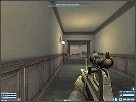 Po dotarciu do sali, w której znajduje się bomba w pierwszej kolejności będziesz musiał zająć się okolicznymi terrorystami - [Misja 13] [Segment 1/2] NATO Summit | Rainbow Six Lockdown - Tom Clancys Rainbow Six: Lockdown - poradnik do gry