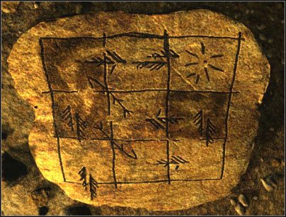 Zanim jednak wyruszysz, wróć do ogniska i zapal pochodnię - Opis (1) | Druga jaskinia | Secret of the Lost Cavern - Secret of the Lost Cavern: Tajemnica Zaginionej Jaskini - poradnik do gry