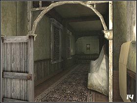 Tuż obok końcowego przystanku znajduje się hotel (#13), a raczej obskurna ruina, która od dawna nie może pretendować do tego miana - [Solucja] A Visit to the Old Town cz.1 | Call of Cthulhu Mroczne Zakątki Świata - Call of Cthulhu: Mroczne Zakątki Świata - poradnik do gry