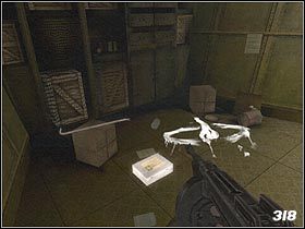 W środku leży sporo amunicji, laska dynamitu oraz karabin maszynowy - [Solucja] A Dangerous Voyage cz.2 | Call of Cthulhu Mroczne Zakątki Świata - Call of Cthulhu: Mroczne Zakątki Świata - poradnik do gry