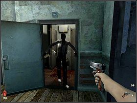 Po przejściu kilku kroków zostajemy zaatakowani (przypominam o zapisie gry tuż po załadowaniu się etapu) - [Solucja] Lewe skrzydło - parter | Bloodline Uśpione zło - Bloodline: Uśpione zło - poradnik do gry