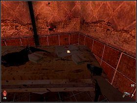 Udaje nam się wejść do pokoju rentgenowskiego znajdującego się tuż obok gabinetu tajemniczego Browna, na progu zostajemy zaatakowani przez półżywą pielęgniarkę - [Solucja] Lewe skrzydło - parter | Bloodline Uśpione zło - Bloodline: Uśpione zło - poradnik do gry