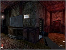 Udajemy się do dyżurki, na wstępie jesteśmy zaatakowani przez siostrzyczkę - [Solucja] Recepcja cz.1 | Bloodline Uśpione zło - Bloodline: Uśpione zło - poradnik do gry