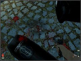 Wychodzimy po schodach i idziemy przed siebie - [Solucja] Dziedziniec ośrodka cz.1 | Bloodline Uśpione zło - Bloodline: Uśpione zło - poradnik do gry