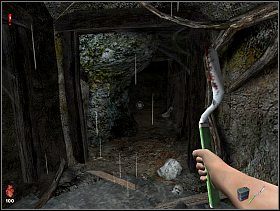 Z wnęki którą odkryliśmy zabieramy kanister z olejem - [Solucja] Podziemne tunele | Bloodline Uśpione zło - Bloodline: Uśpione zło - poradnik do gry