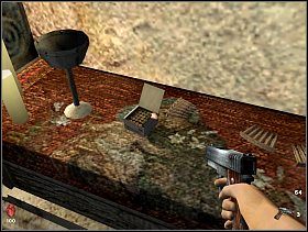 Z ołtarzyka możemy zabrać amunicję jeśli nam jej brakuje, gdyż nie pozostało nam wiele walki - [Solucja] Kościół | Bloodline Uśpione zło - Bloodline: Uśpione zło - poradnik do gry