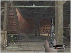 Skręć za narożnikiem w prawo i załatw dwóch Niemców, spacerujących przy wejściu do wieży - Misja 7 - Cats Eye | Solucja Commandos Strike Force - Commandos: Strike Force - poradnik do gry