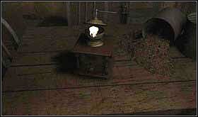 Następnie idź do kuchni i zmiel ząb Catherine w młynku, po czym zabierz proszek. To samo zrób z zabranym przed chwilą kłem. W ekwipunku połącz oba proszki i dodaj do nich afrykańską roślinę. - PONIEDZIAŁEK 14 PAŹDZIERNIKA cz.5 | Scratches - Scratches - poradnik do gry