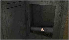 Odsłoni się sejf. Otwórz go. Zabierz niebieski klucz - NIEDZIELA 13 PAŹDZIERNIKA cz.1 | Scratches - Scratches - poradnik do gry