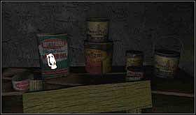 Teraz wyjmij lampę i nalej do niej nafty. Czas użyć niedawno znalezione przedmioty. - NIEDZIELA 13 PAŹDZIERNIKA cz.2 | Scratches - Scratches - poradnik do gry