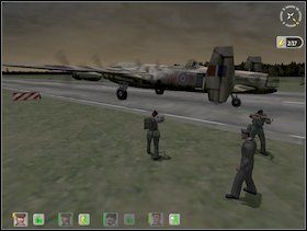 Gdy wyląduje i zawróci podejdź do niego od lewej strony (wcześniej wydaj swoim ludziom i naukowcowi komendę Za mną - Misja 2