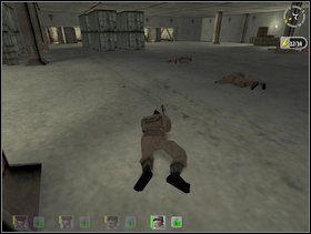 W dużej hali z szybami łączącymi górną i dolnej kondygnację tej bazy możesz zostawić komandosa z rkmem - na wypadek gdyby jakiś Grek jeszcze zszedł z góry - Misja 4