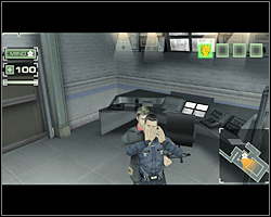 Wejdź do wspomnianego pomieszczenia i po cichutku zajmij się strażnikiem - Misja 1 Santa Monica Jail | Opis przejścia The Plan - The Plan - poradnik do gry