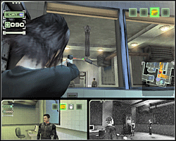 Z tego miejsca możesz teraz łatwo zniszczyć kamerę - Misja 12 Fosters Villa - Interrogation | Opis przejścia The Plan - The Plan - poradnik do gry