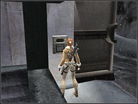 Uważaj ponieważ w przeciwnicy w Twoją stronę zaczną rzucać beczki - Kazakhstan - Project Carbonek (2) | Etap 5 | Tomb Raider Legenda - Tomb Raider: Legenda - poradnik do gry