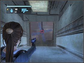 Przed Tobą jedna z najbardziej frustrujących lokacji tego etapu, a to dlatego, iż dysponujesz praktycznie zerową widocznością - Kazakhstan - Project Carbonek (5) | Etap 5 | Tomb Raider Legenda - Tomb Raider: Legenda - poradnik do gry