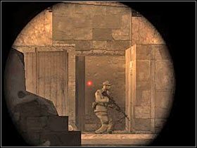 Musisz się bardzo pilnować, gdyż niektórzy terroryści mogą spróbować podbiec bliżej (#1) - [Misja 04] Strong point - cz.5 | Tom Clancys Ghost Recon Advanced Warfighter - Tom Clancys Ghost Recon: Advanced Warfighter - poradnik do gry