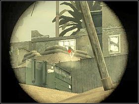 Spróbuj przesunąć się na sam szczyt wzgórza - [Misja 07] Quarterback - cz.2 | Tom Clancys Ghost Recon Advanced Warfighter - Tom Clancys Ghost Recon: Advanced Warfighter - poradnik do gry