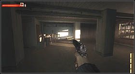 Wejdziesz do większego pokoju, przez który przebiegnie nieprzyjaciel (nie będzie Cię atakował) - Weisman Office Building (2) | CHAPTER I | Condemned Criminal Origins - Condemned: Criminal Origins - poradnik do gry