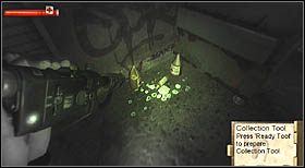 Nieco dalej, obok kontenera na śmieci rozlane są środki chemiczne - Central Metro Station (1) | CHAPTER II | Condemned Criminal Origins - Condemned: Criminal Origins - poradnik do gry