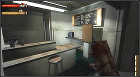 Przechodzić będziesz również koło kolejnego baru (wybiegnie z niego przestępca), w którym za stojącym telewizorem znajdziesz pistolet - Central Metro Station (2) | CHAPTER II | Condemned Criminal Origins - Condemned: Criminal Origins - poradnik do gry