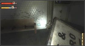 Drugi kawałek metalu ulokowany został koło ławki, blisko miejsca, w którym znajdujesz się po ataku (nastąpił po przejściu za łańcuch z czerwoną tabliczką) - Sekrety | CHAPTER III | Condemned Criminal Origins - Condemned: Criminal Origins - poradnik do gry