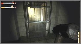 Kontynuować przygodę możesz, wyłącznie niszcząc kłódkę na pobliskiej kracie i wchodząc przez nią do ubikacji - Grid 4 Subway Tunnels (2) | CHAPTER IV | Condemned Criminal Origins - Condemned: Criminal Origins - poradnik do gry