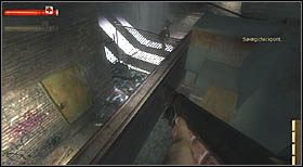 Znajdziesz się na dachu innego budynku [#8] , z którego czym prędzej zeskocz na ziemię (barierkę na krawędzi ominiesz, wchodząc po desce) - Burnback Alley (2) | CHAPTER VI | Condemned Criminal Origins - Condemned: Criminal Origins - poradnik do gry