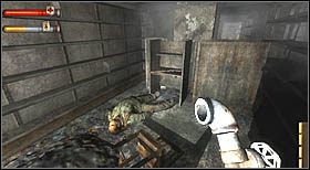 W pewnym momencie natkniesz się na ciało człowieka (w oświetlonym miejscu), a obok niego znajdować się będzie strzelba - Metro City Library (4) | CHAPTER VII | Condemned Criminal Origins - Condemned: Criminal Origins - poradnik do gry