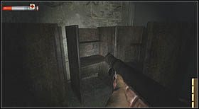 Gdy będziesz blisko wyjścia ze spalonej części biblioteki i dojdzie do walki pomiędzy Tobą, ludźmi, a potworami, natkniesz się na przejście do sąsiedniego pokoju (przez otwarte podwoje drzwi) - Sekrety | CHAPTER VII | Condemned Criminal Origins - Condemned: Criminal Origins - poradnik do gry