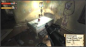 W pokoju, z którego wchodzisz na strych (piętro) natrafisz na oświetlone lampką nocną łóżko, a na nim kolejne zwierzę - Sekrety | CHAPTER IX | Condemned Criminal Origins - Condemned: Criminal Origins - poradnik do gry