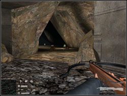 Większość przeciwników nie dostrzeże cię z daleka - możesz spokojnie dość blisko do nich podchodzić i badać dokładnie sytuację - dobry plan walki to podstawa sukcesu - Poradnik do gry - Porady ogólne | Neuro Hunter - Neuro Hunter - poradnik do gry