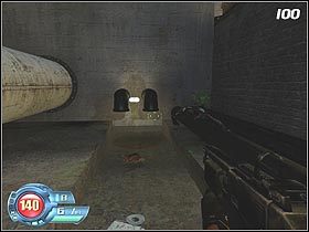 Krótki spacer tunelami połączony z przeskakiwaniem rur doprowadzi Cię do ślepego zaułka - Pursuit - Descent | Solucja SiN Episodes Emergence - SiN Episodes: Emergence - poradnik do gry